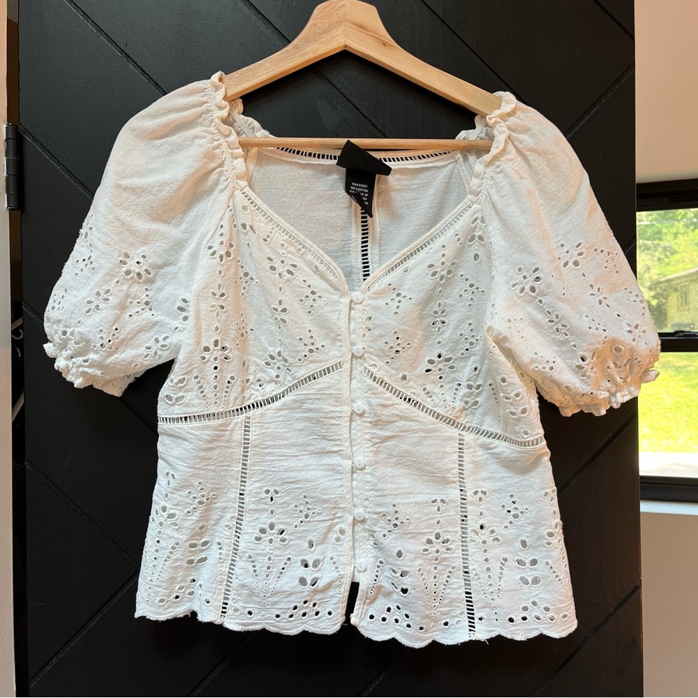 White Eyelet Peasant Blouse with Puff Sleeves S
